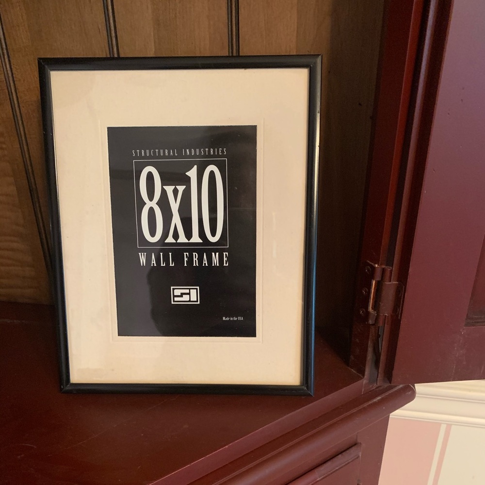 8” x 10” Black Metal Frame with  Easel